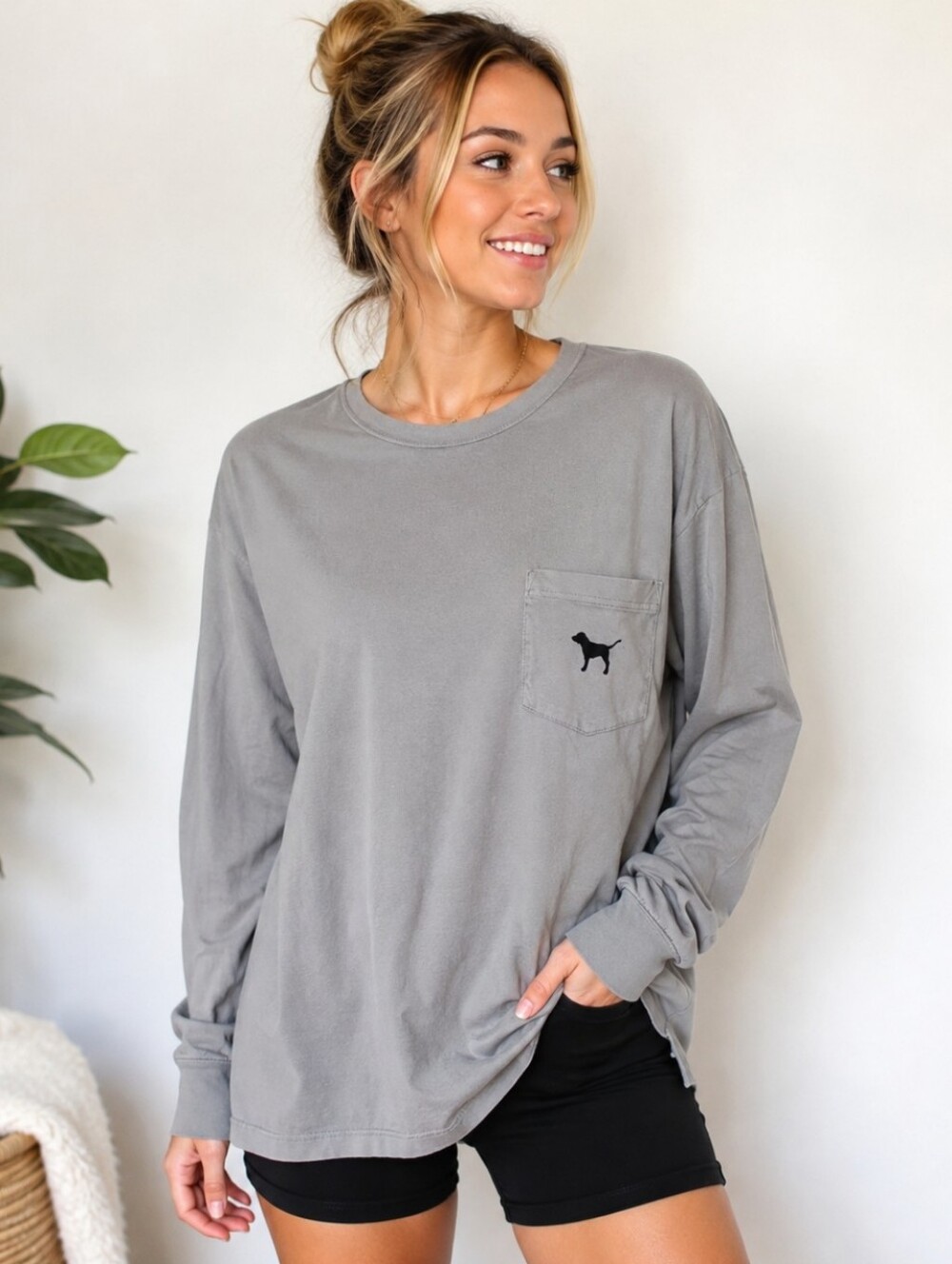 PINK Victoria's Secret Long Sleeve Cotton Shirt Gray Vintage Black Dog Logo Sz.M